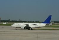 N860RW @ KORD - ERJ 170-100 SE - by Mark Pasqualino