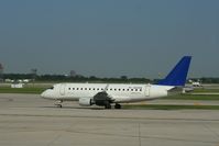 N860RW @ KORD - ERJ 170-100 SE