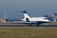 N1DG @ EGGW - Bombardier Global Express - by robert starling