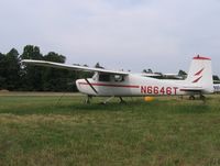 N6646T @ W88 - fastback 150 - by Tom Cooke