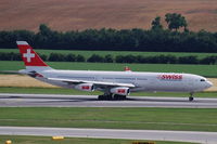 HB-JMB @ LOWW - SWISS