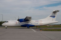 D-BCRP @ VIE - Avanti Air ATR42 - by Yakfreak - VAP