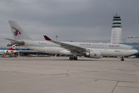 A7-AFL @ VIE - Qatar Airways Airbus 330-200 - by Yakfreak - VAP