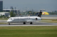 OY-KHP @ VIE - Scandinavian Airlines (SAS) McDonnell Douglas MD-81