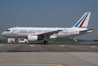 F-RBFB @ VIE - French Air Force Airbus 319 - by Yakfreak - VAP