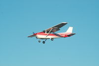 N9534H @ S50 - landing at Auburn - by Wolf Kotenberg