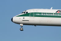 I-DAVB @ EBBR - flight AZ146 is descending to rwy 25L