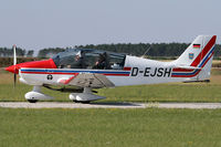 D-EJSH @ LOAN - taken at LOAN in Austria - by KNOTZER Erwin