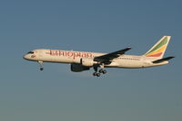 ET-AKF @ EBBR - arrival of flight ET704 to rwy 25L