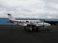 N227AK @ HNL - Very sharp 1981 Piper PA-31-350 with winglets @ Honolulu, HI - by Steve Nation