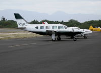 N325CC @ HNL - 1976 Piper PA-31-250 @Honolulu, HI - by Steve Nation