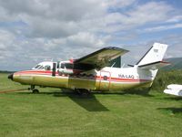 HA-LAQ @ EGSP - Let L-410 at Sibson