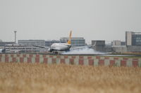 TC-API @ EBBR - Landing on rwy 25L
