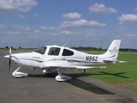 N9SZ @ EGBT - Cirrus SR22 at Turweston