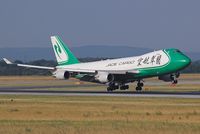 B-2422 @ LOWW - JADE CARGO - by Delta Kilo