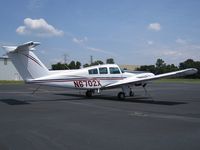 N6702X @ M01 - N6702X BEECH 76