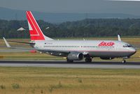 OE-LNJ @ LOWW - LAUDA - by Delta Kilo