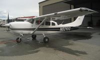 N8210G @ LHD - Cessna 206H at Lake Hood