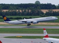D-AIHR @ LOWW - Lufthansa
