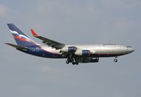 RA-96008 @ VIE - Aeroflot IL96 - by Luigi