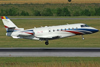 YR-TII @ LOWW - nice Bizjet
