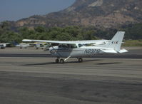 N2371E @ SZP - 1978 Cessna 172N, Lycoming O-320-H2AD 160 Hp, taxi - by Doug Robertson