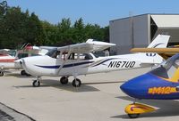 N167UD @ KOSH - Cessna 172R