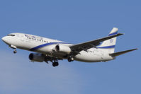 4X-EKB @ VIE - Boeing 737-858 - by Juergen Postl