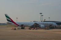A6-EBL @ WSSS - Emirates - by Michel Teiten ( www.mablehome.com )