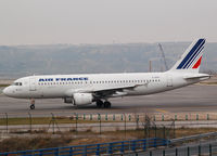 F-GFKI @ LEMD - Taxi to RWY 36L for take off. - by Jorge Molina