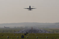 D-AIRL @ VIE - Airbus Industrie A321-131 - by Juergen Postl