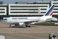 F-GUGR @ LFPG - Air France - by Christian Waser