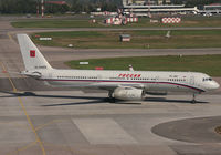 RA-64505 @ UUEE - Tu-215 - by Christian Waser