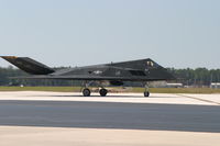 85-0835 @ KMCF - Airfest 2004