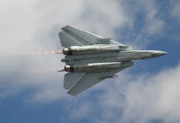 159600 @ OQU - Quonset Pt, RI 2004 - by Mark Silvestri