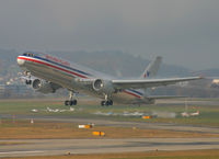 N369AA @ LSZH - American - by Christian Waser