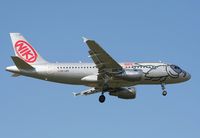 OE-LED @ VIE - Niki