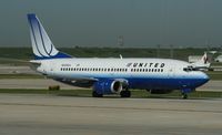 N339UA @ KORD - Boeing 737-300