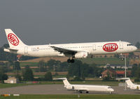 D-ALAQ @ LSZH - Flyniki