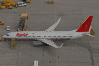 OE-LNK @ VIE - Lauda Air Boeing 737-800 - by Yakfreak - VAP
