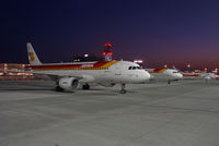 EC-IZH @ VIE - Iberia Airbus 320 - by Yakfreak - VAP