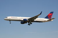 N705TW @ EBBR - flight DL140 is descending to rwy 25L