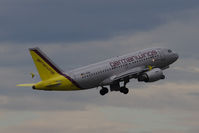 D-AKNQ @ VIE - Airbus Industrie A319-112 - by Juergen Postl