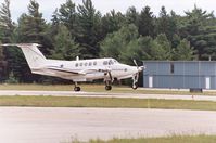 N72476 @ MGN - Landing RWY 28 - by Mel II