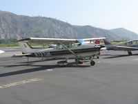 N737UK photo, click to enlarge