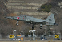 J-3030 @ LSGS - Austria Air Force - by Christian Waser