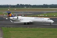 D-ACPM @ DUS - Lufthamsa Regional