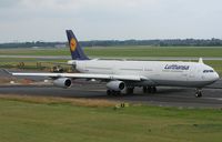 D-AIFE @ DUS - Lufthansa - by Luigi