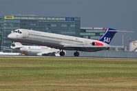 LN-ROM @ LOWW - SAS - by Delta Kilo