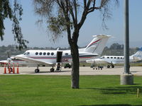 N6604L @ CMA - 1983 Beech B200 SUPER KING AIR, two P&W(C) PT6A-60A turboprop engines 1.050 shp each upgrade, Std./Restricted class - by Doug Robertson